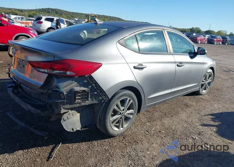 2018 Hyundai Elantra Sel z USA, uszkodzony, nr VIN 5NPD84LFXJH250643